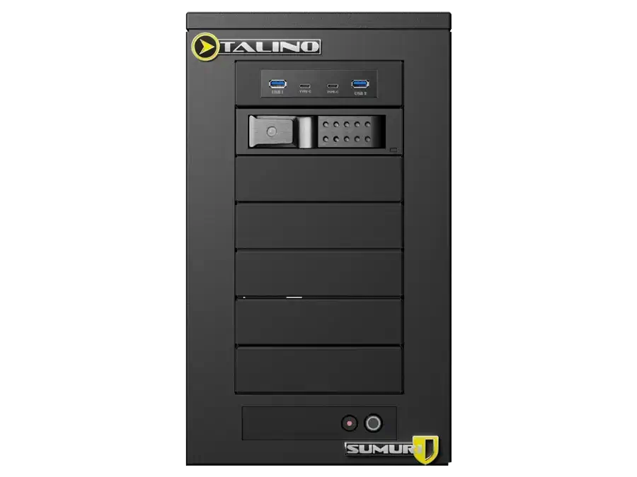 SUMURI TALINO KA-Review Hochleistungsturm-PC in Schwarz mit mehreren Laufwerkschächten und USB-Ports.
